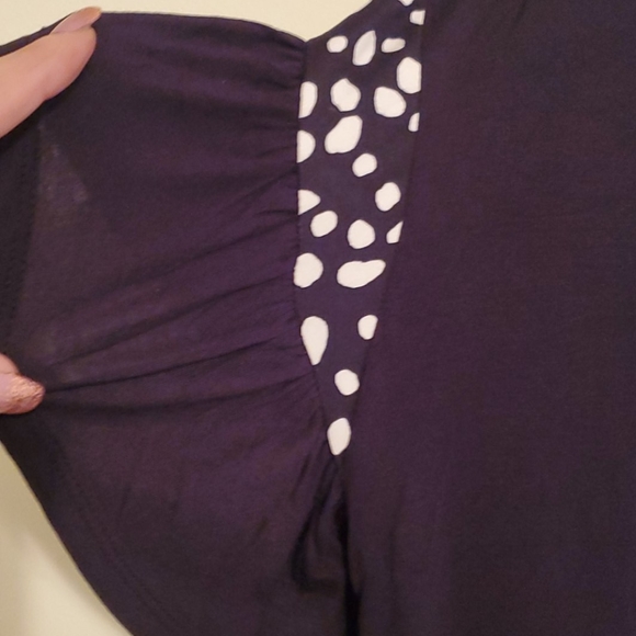 Top - Picture 4 of 6